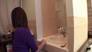 Dirty Japanese tramp peels off foundation for real-life XXX display